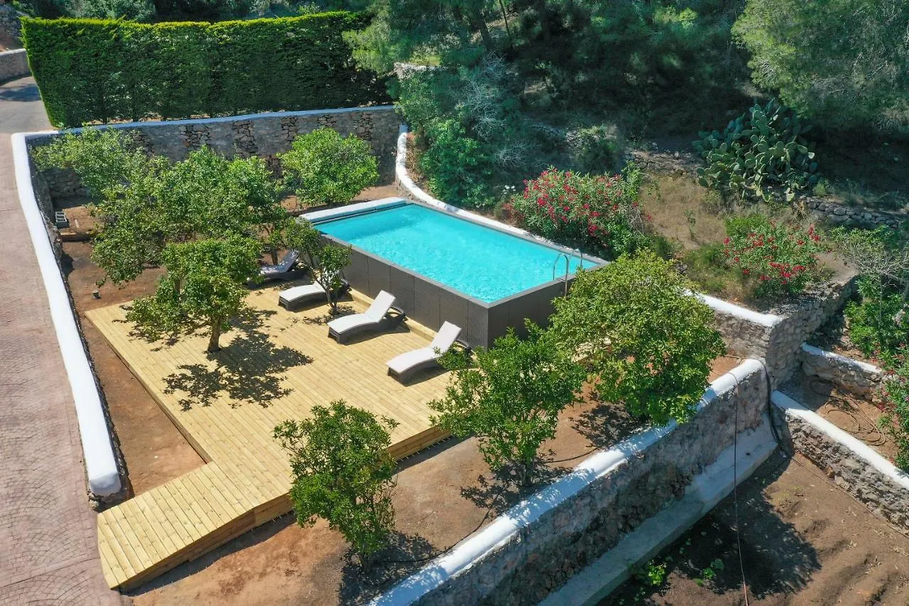 Oasis Villas Complex Cala Llonga  Spain